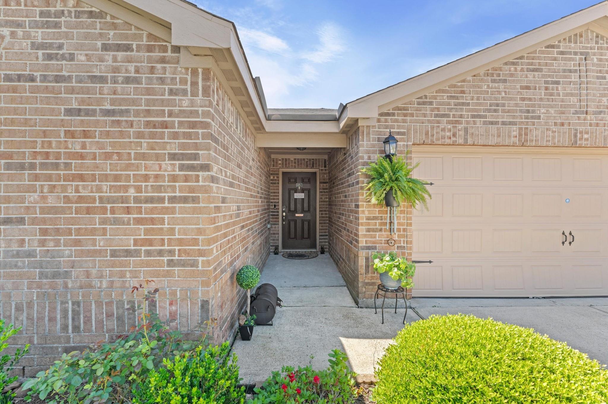 405 Hawks View Drive