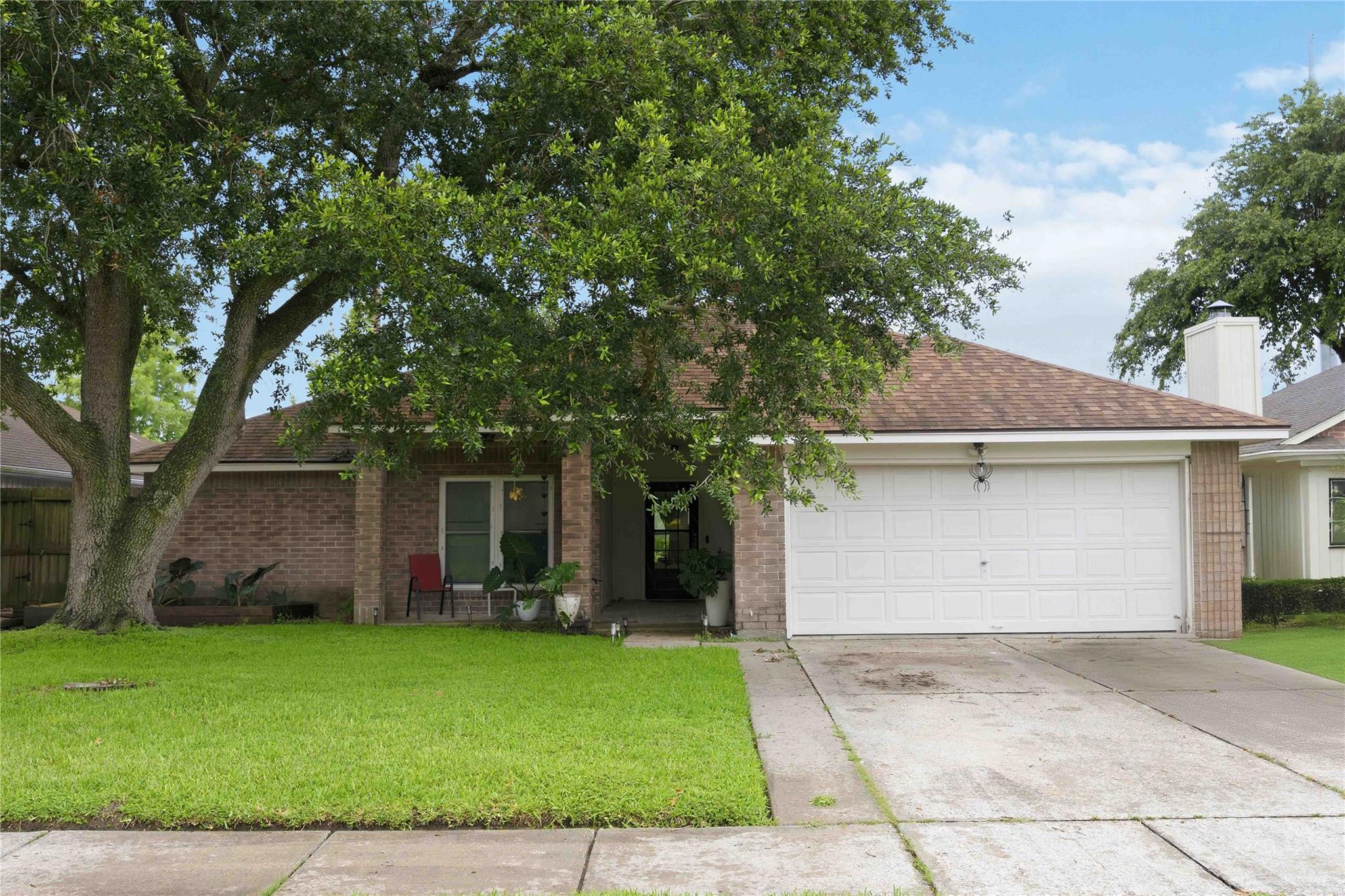 2118 Aberdeen Drive
