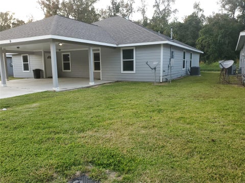 Multifamily For Sale - 632 Luke Street<br/> Liberty County, Dayton, TX 77535