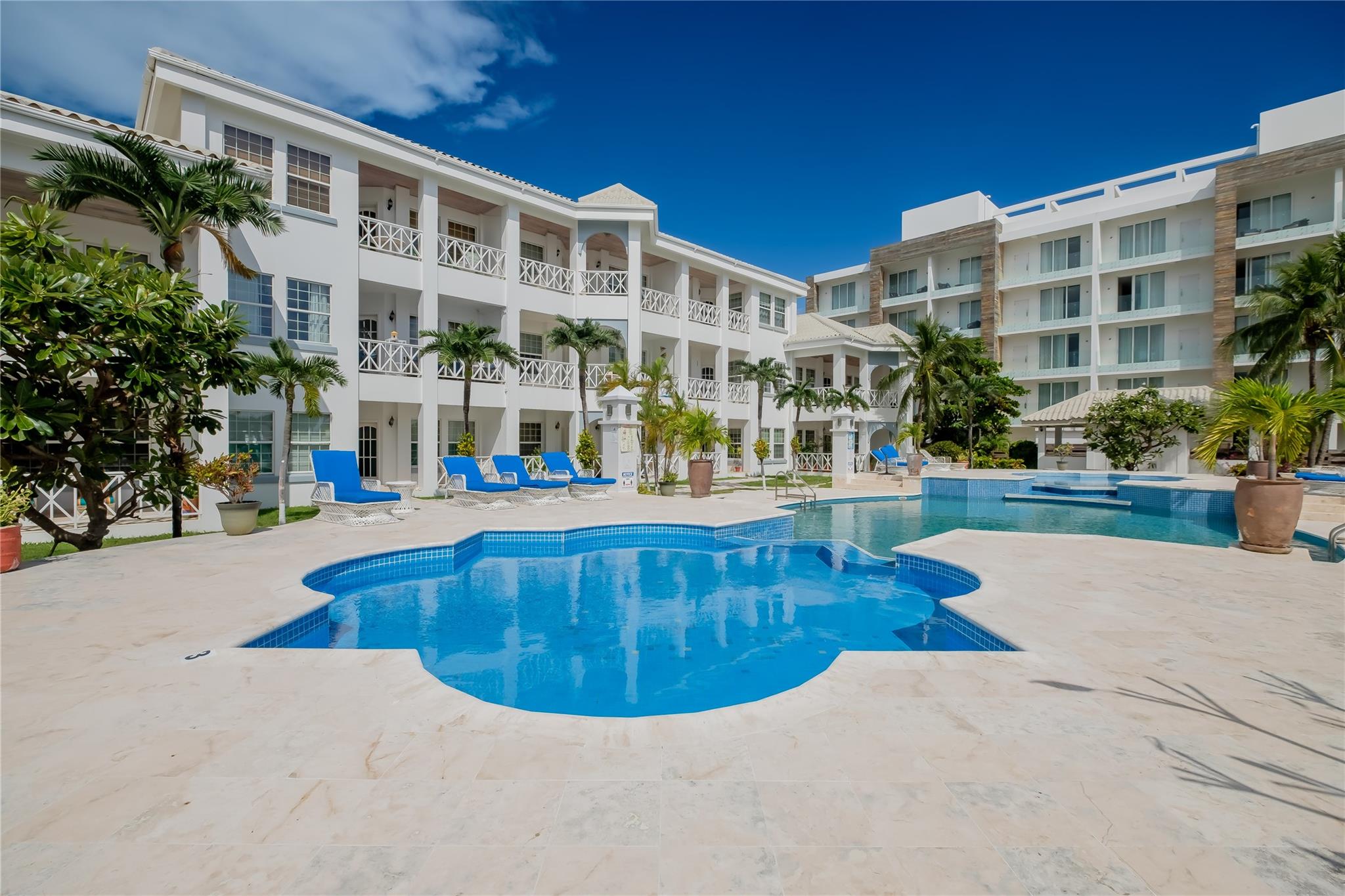 2 Barrier Reef Dr