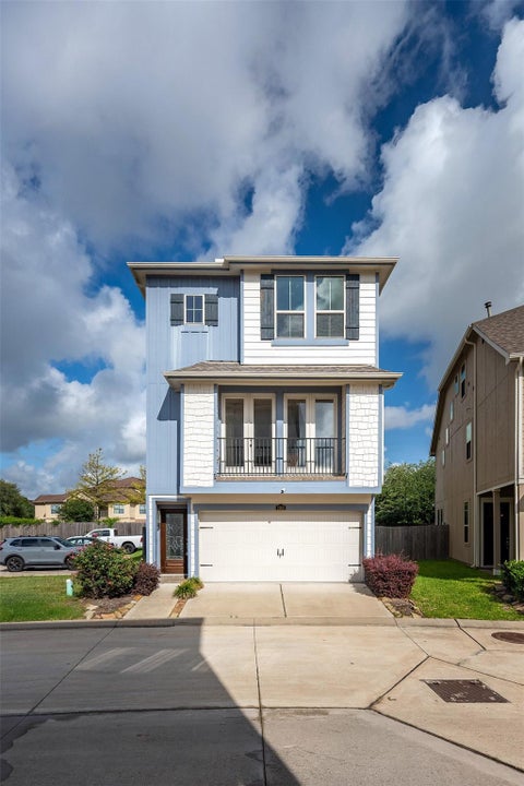Photo of 1903 Kirby Landing Drive, Houston, TX 77051 (MLS # 24701854)