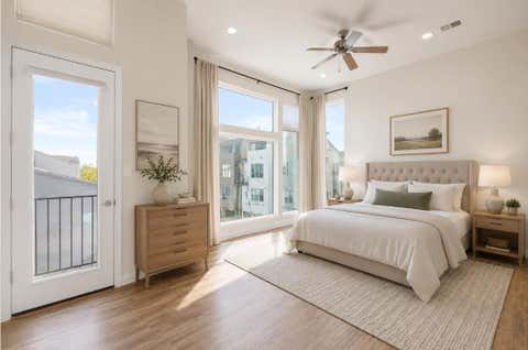 Photo of 5122 Lillian St St, Houston, TX 77007 (MLS # 69633807)