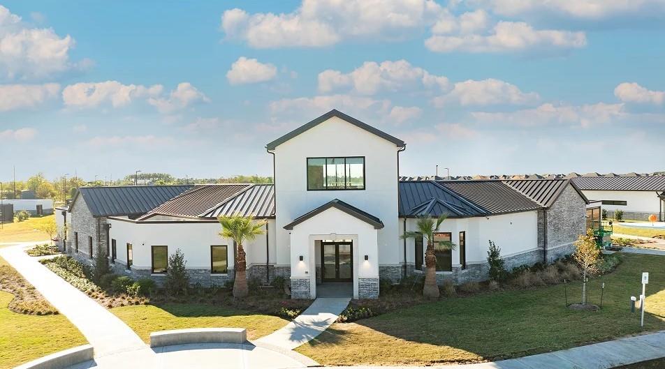2172 Salinas Drive
