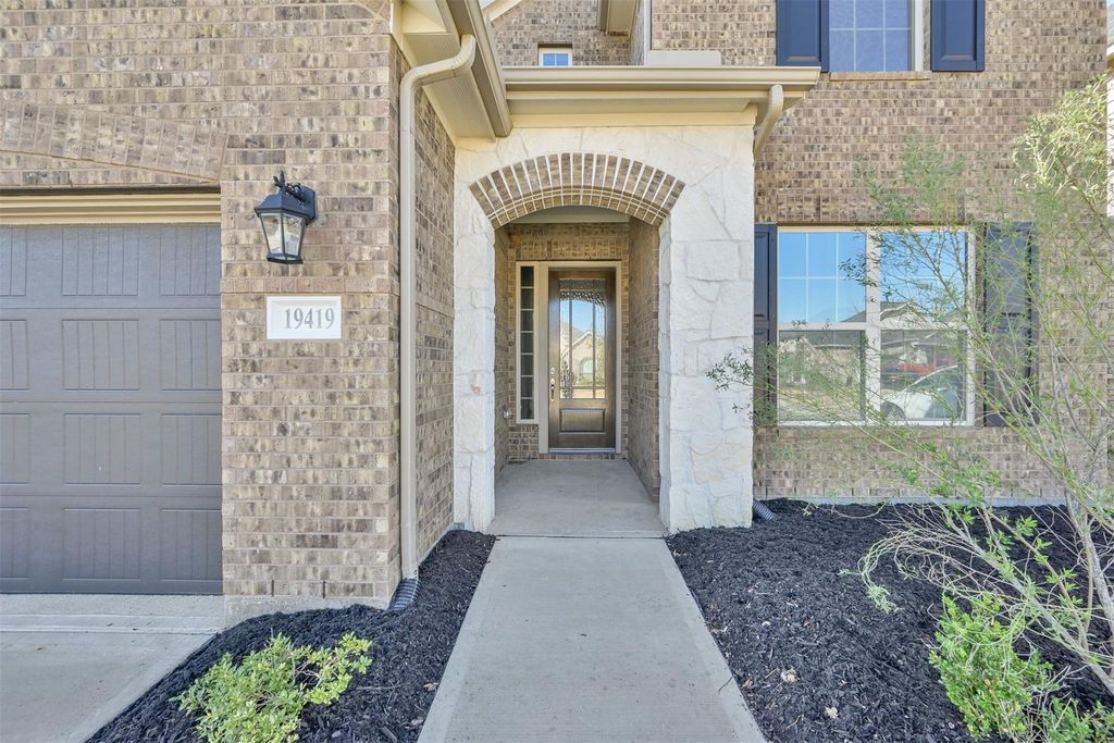Photo of 19419 Canter Field Court, Tomball, TX 77377 (MLS # 26253284)