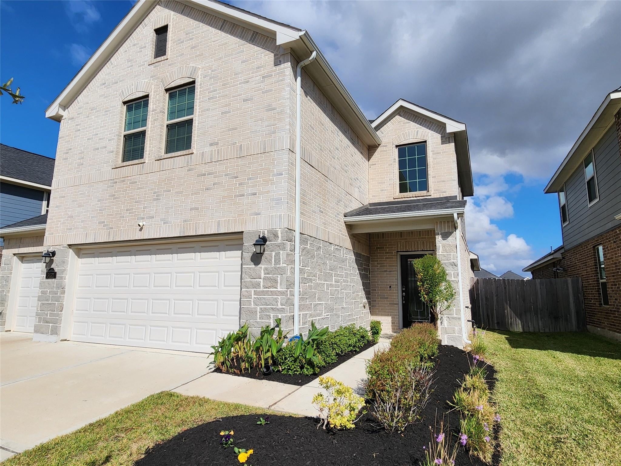 31322 Whitfield Court