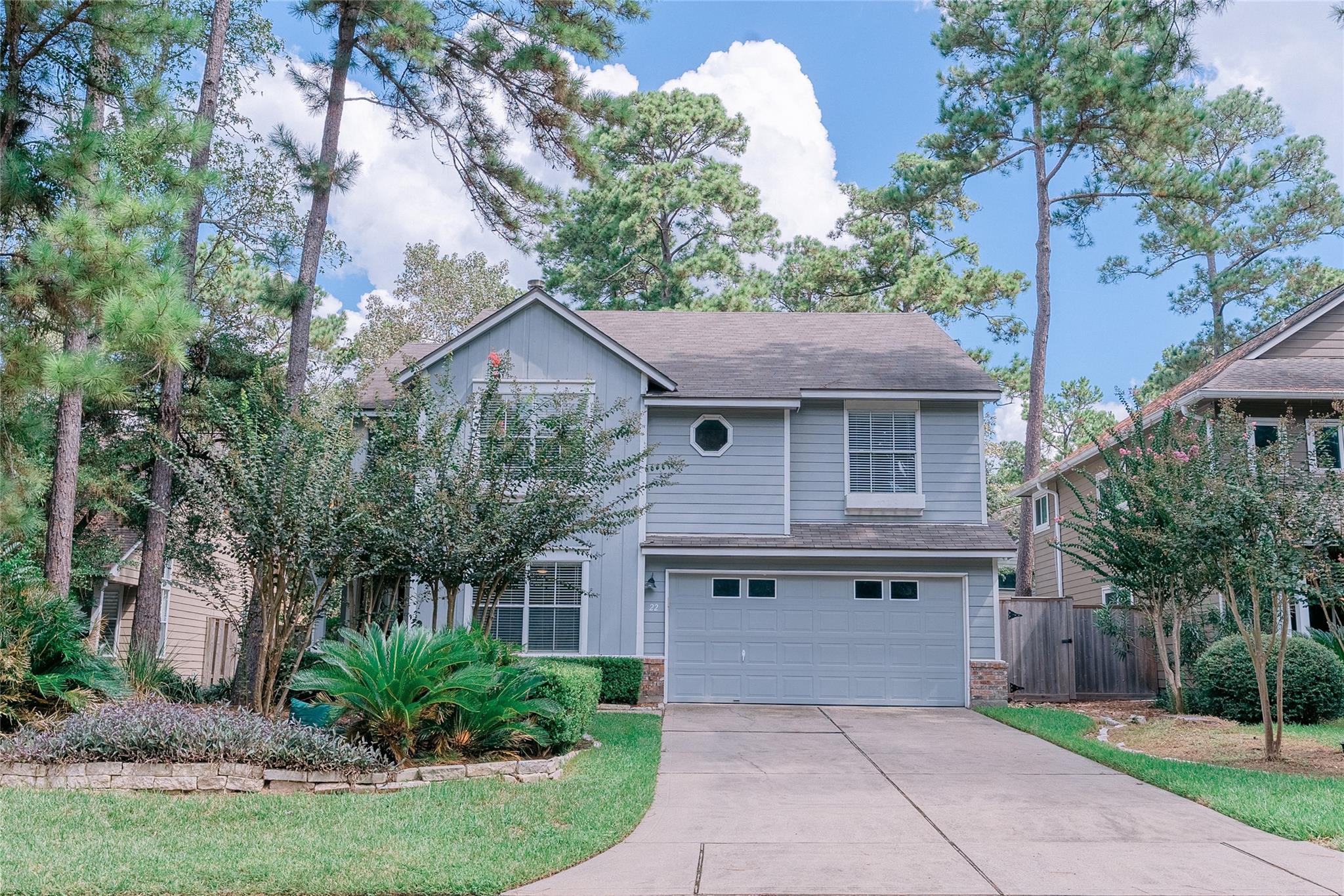 22 E New Avery Place