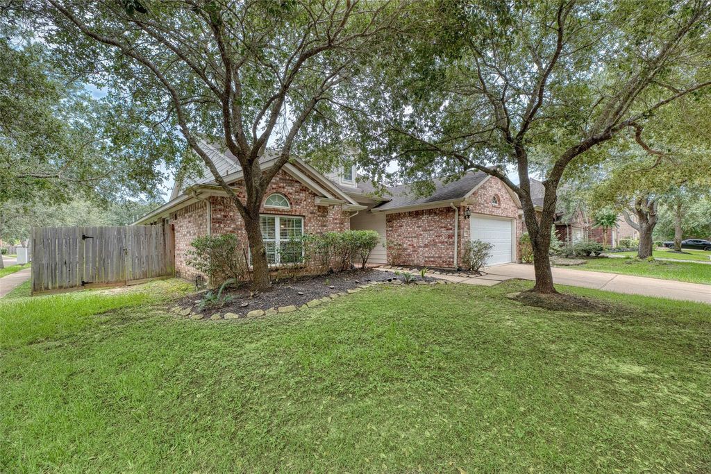 Photo of 3971 Inglewood Circle, Missouri City, TX 77459 (MLS # 58164355)