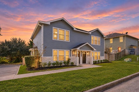 Photo of 134 Sendero Drive, Huntsville, TX 77340 (MLS # 29533495)