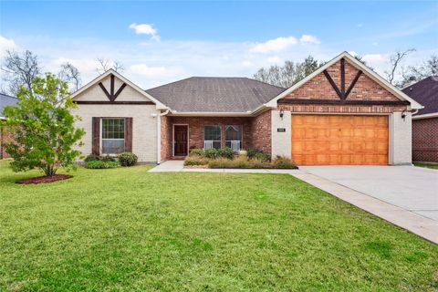 1995 Brentwood Drive Alvin TX 77511