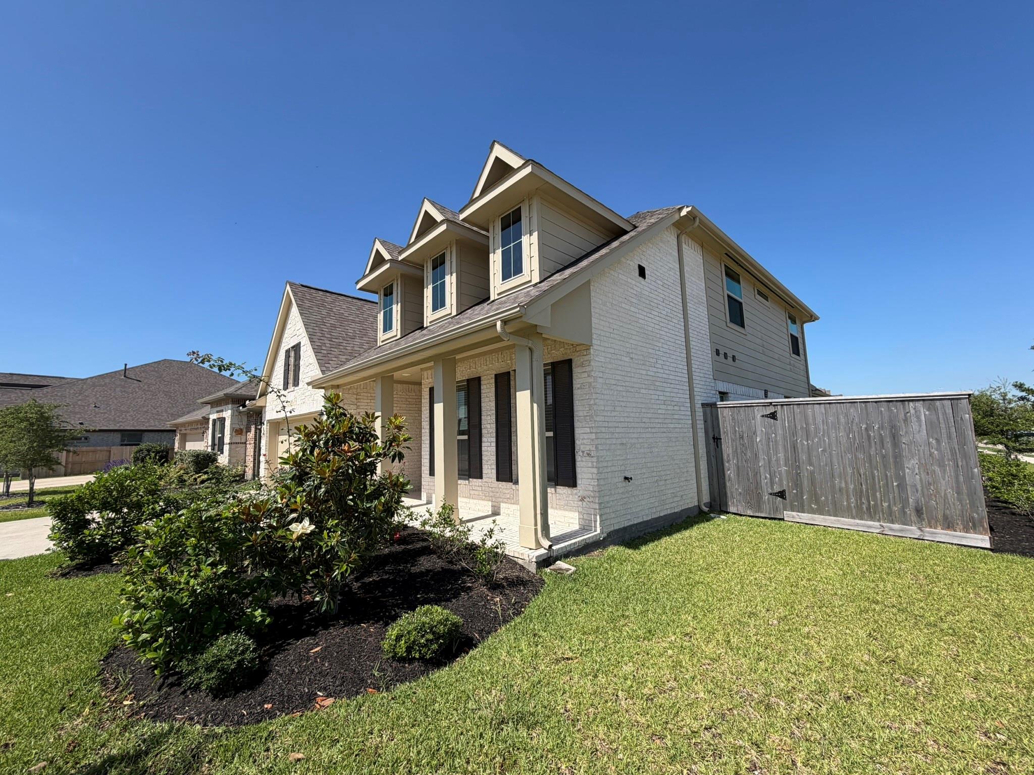 5702 Kenloch Court