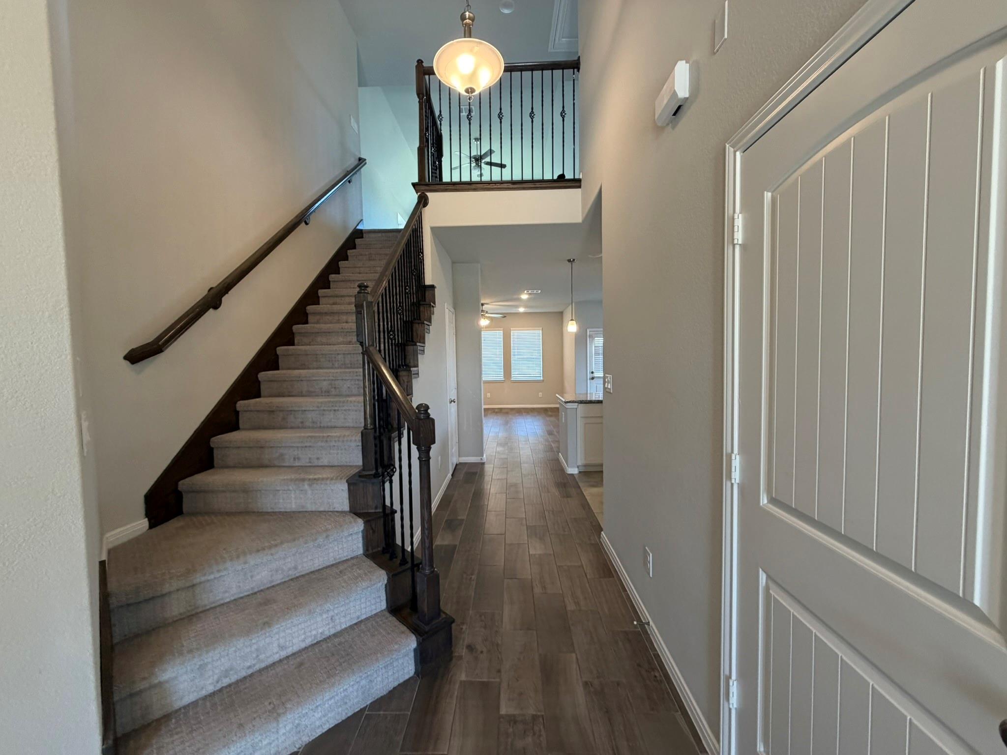 5702 Kenloch Court