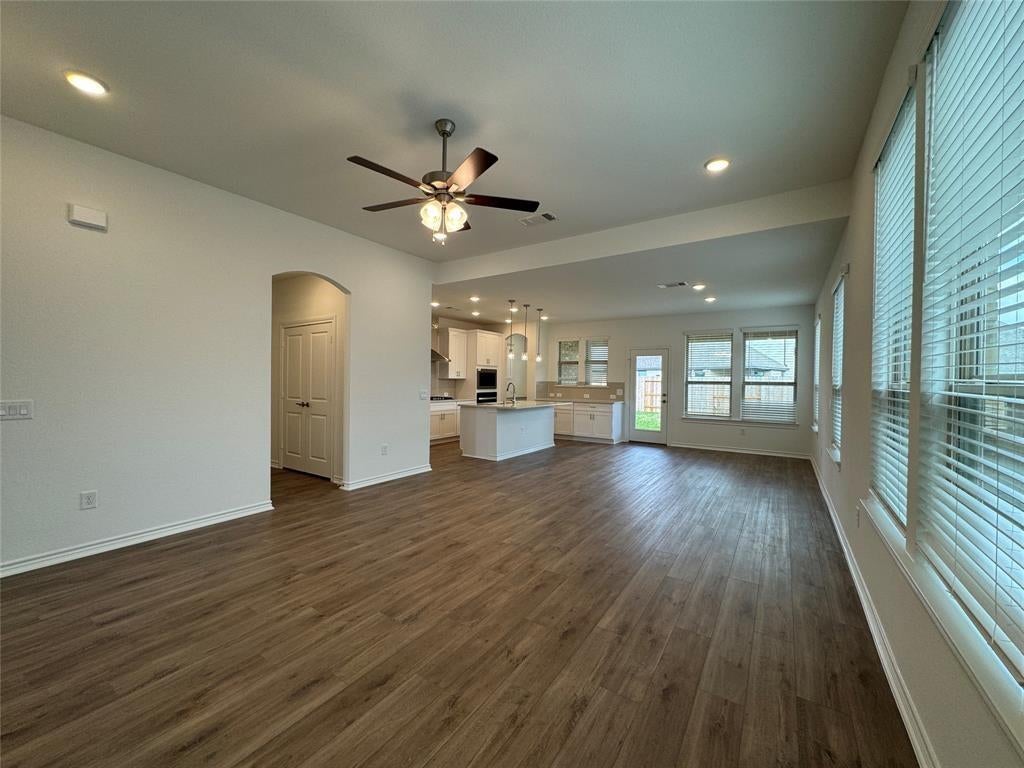 1208 Jasmine View Ln