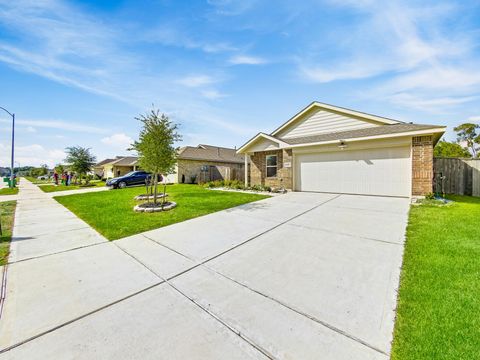 Photo of 14423 Woodcott Warren Way, Rosharon, TX 77583 (MLS # 77934116)
