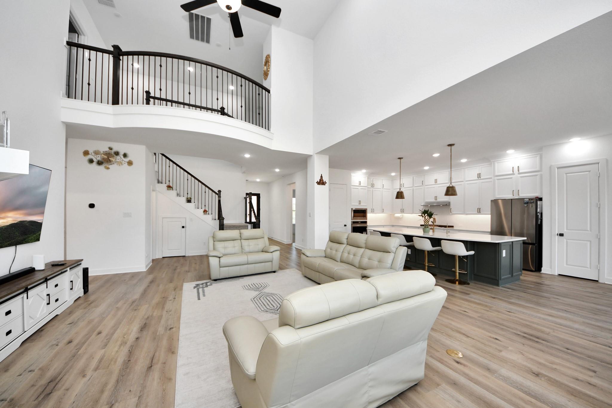 14314 Indian Laurel Way