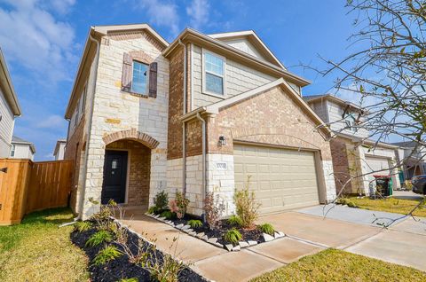 Photo of 1004 Laguna Cove Drive, Katy, TX 77493 (MLS # 29303859)