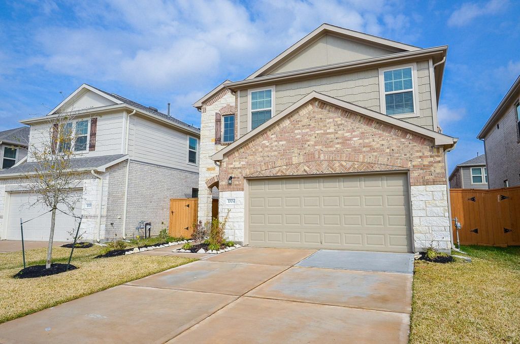 Photo of 1004 Laguna Cove Drive, Katy, TX 77493 (MLS # 29303859)