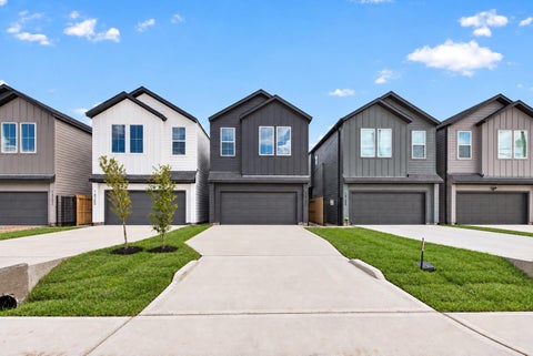 Photo of 14107 Bridgeport, Houston, TX 77047 (MLS # 39697603)