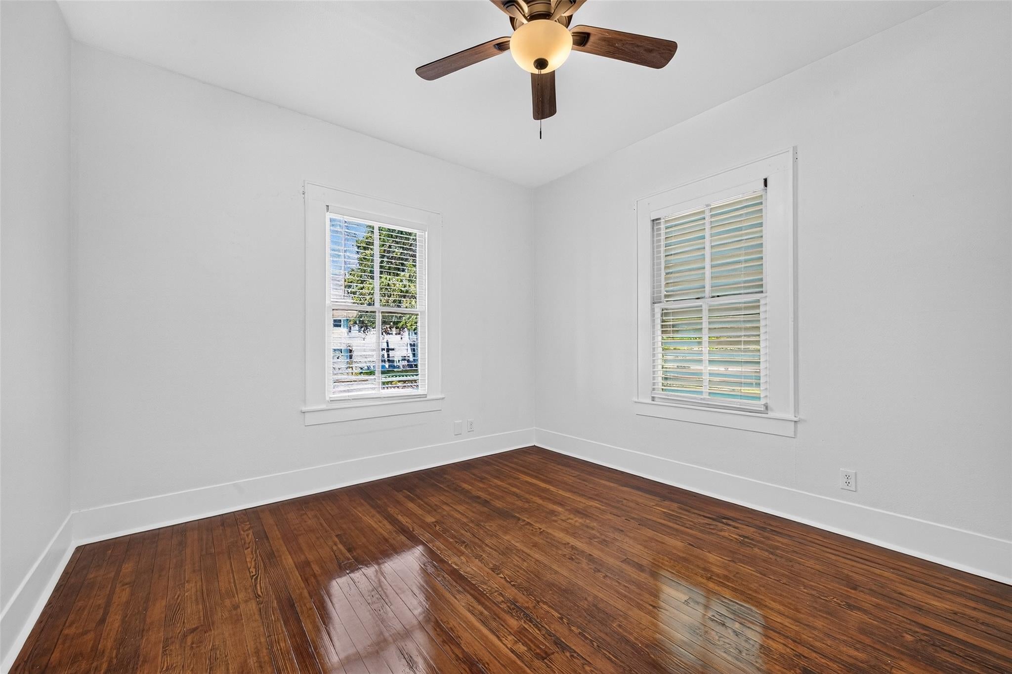 4807 Avenue P 1/2