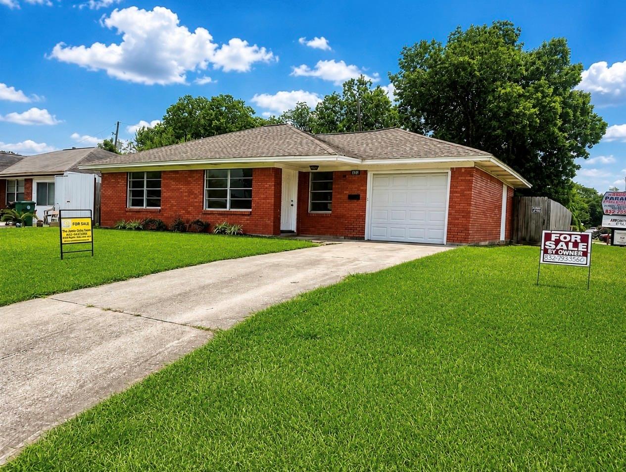 2102 Blueberry Lane