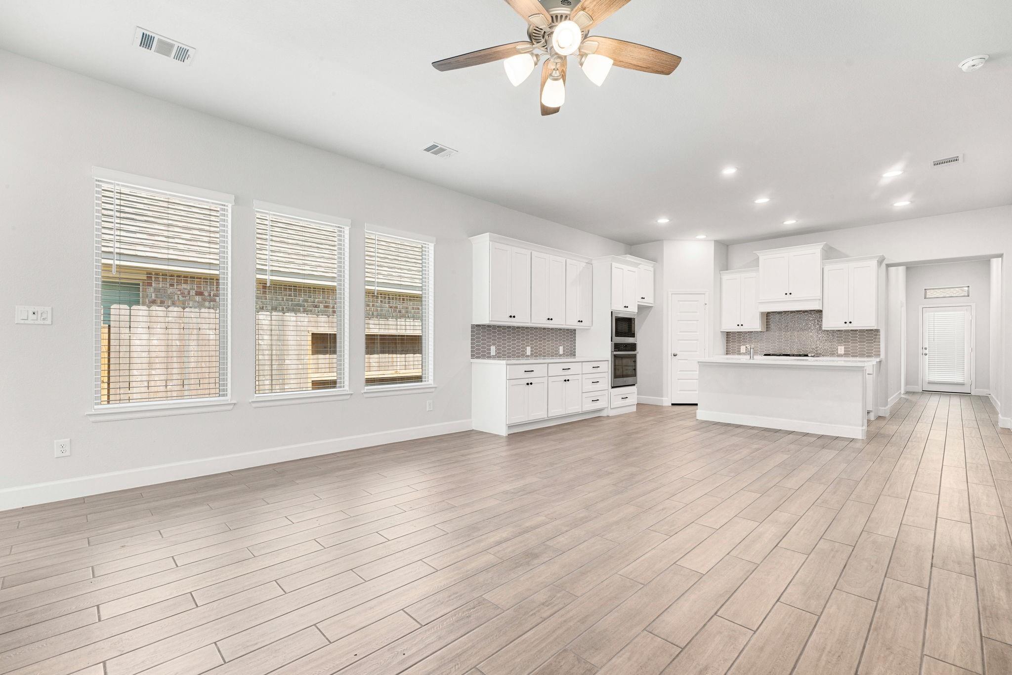 27115 Butterfly Mint Lane