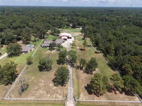 Homes For Sale - 1111 Valley Commons Drive<br/> Huffman, TX 77336