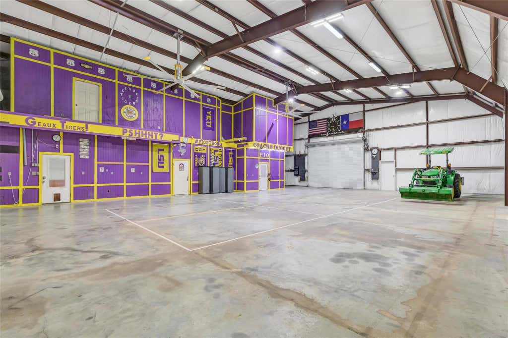 Photo of 1111 Valley Commons Drive, Huffman, TX 77336 (MLS # 22986799)