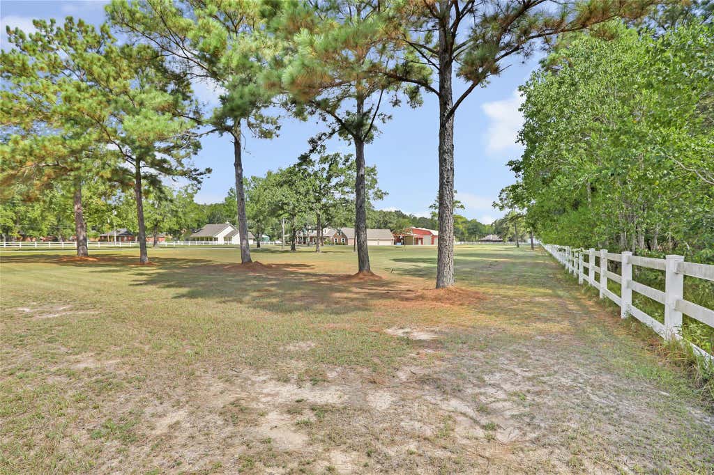 Photo of 1111 Valley Commons Drive, Huffman, TX 77336 (MLS # 22986799)
