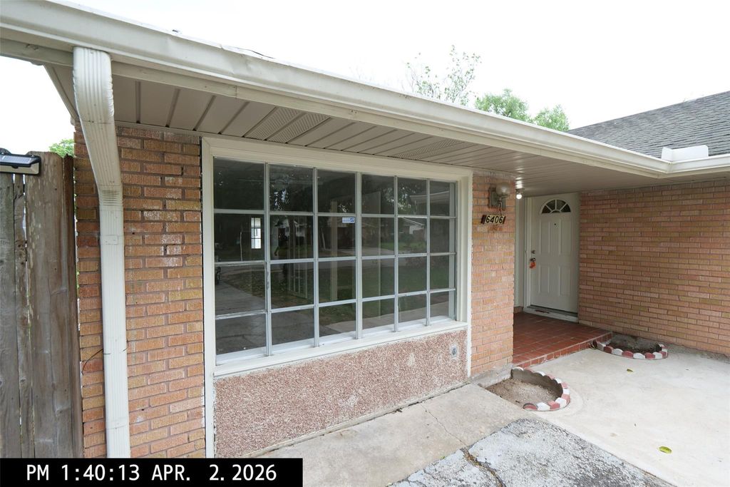 Photo of 6406 Scribner, Houston, TX 77074 (MLS # 95831795)