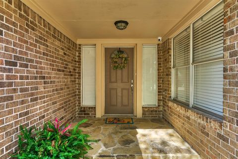 Photo of 42 Devonshire Drive, Conroe, TX 77304 (MLS # 64492856)