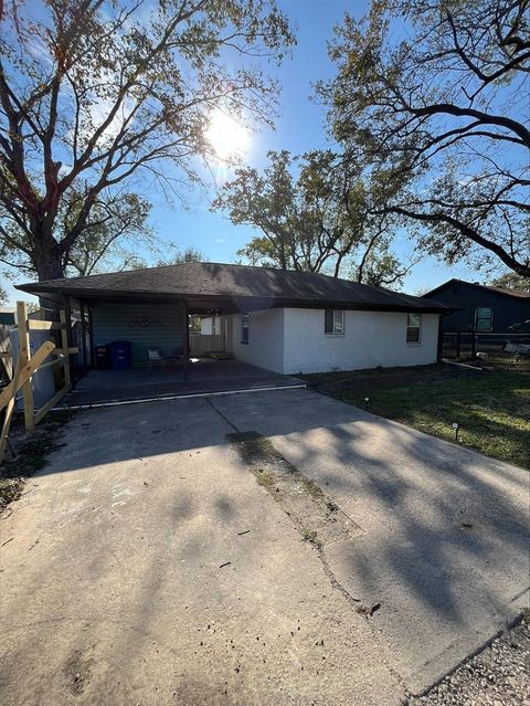Photo of 6318 Laramie Street #2, Humble, TX 77396 (MLS # 88111234)