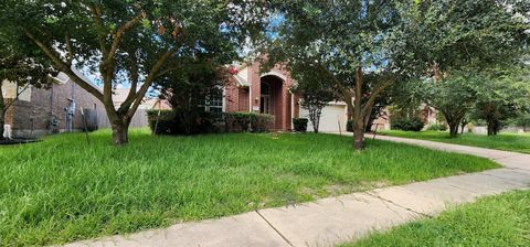 Photo of 16303 Lakewood Field Drive, Tomball, TX 77377 (MLS # 12051182)