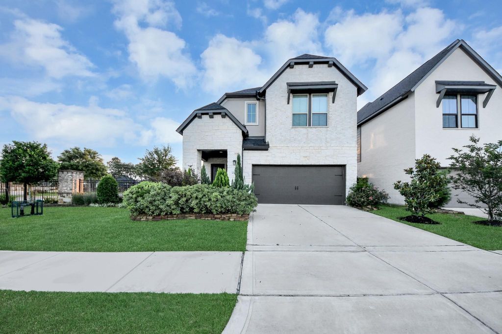 Photo of 6707 Regatta Park Lane, Katy, TX 77494 (MLS # 42520393)