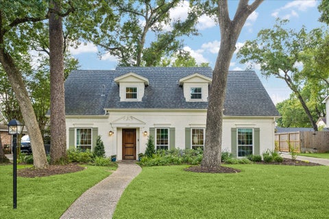Photo of 747 Thistlewood Drive, Houston, TX 77079 (MLS # 47221650)
