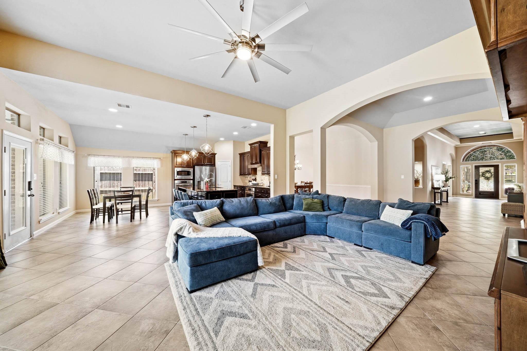 27418 N Saddle Creek Lane