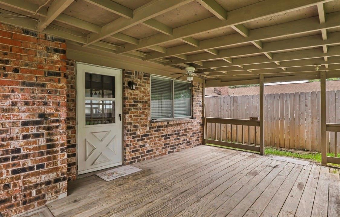 20135 Fox Grove Lane