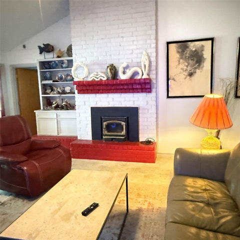 Tiny photo for 1410 S Dance Drive, West Columbia, TX 77486 (MLS # 43302434)