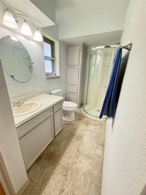 Tiny photo for 1410 S Dance Drive, West Columbia, TX 77486 (MLS # 43302434)