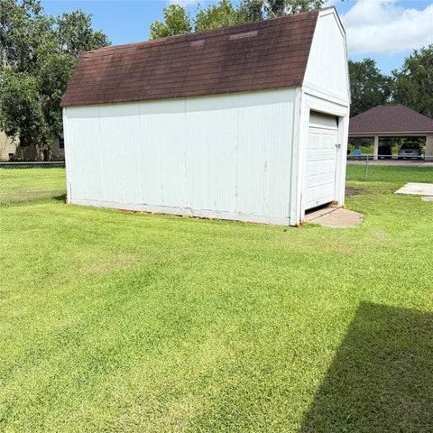 Tiny photo for 1410 S Dance Drive, West Columbia, TX 77486 (MLS # 43302434)