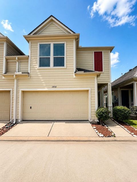 Photo of 14930 Tuttle Point Drive, Houston, TX 77082 (MLS # 70231808)