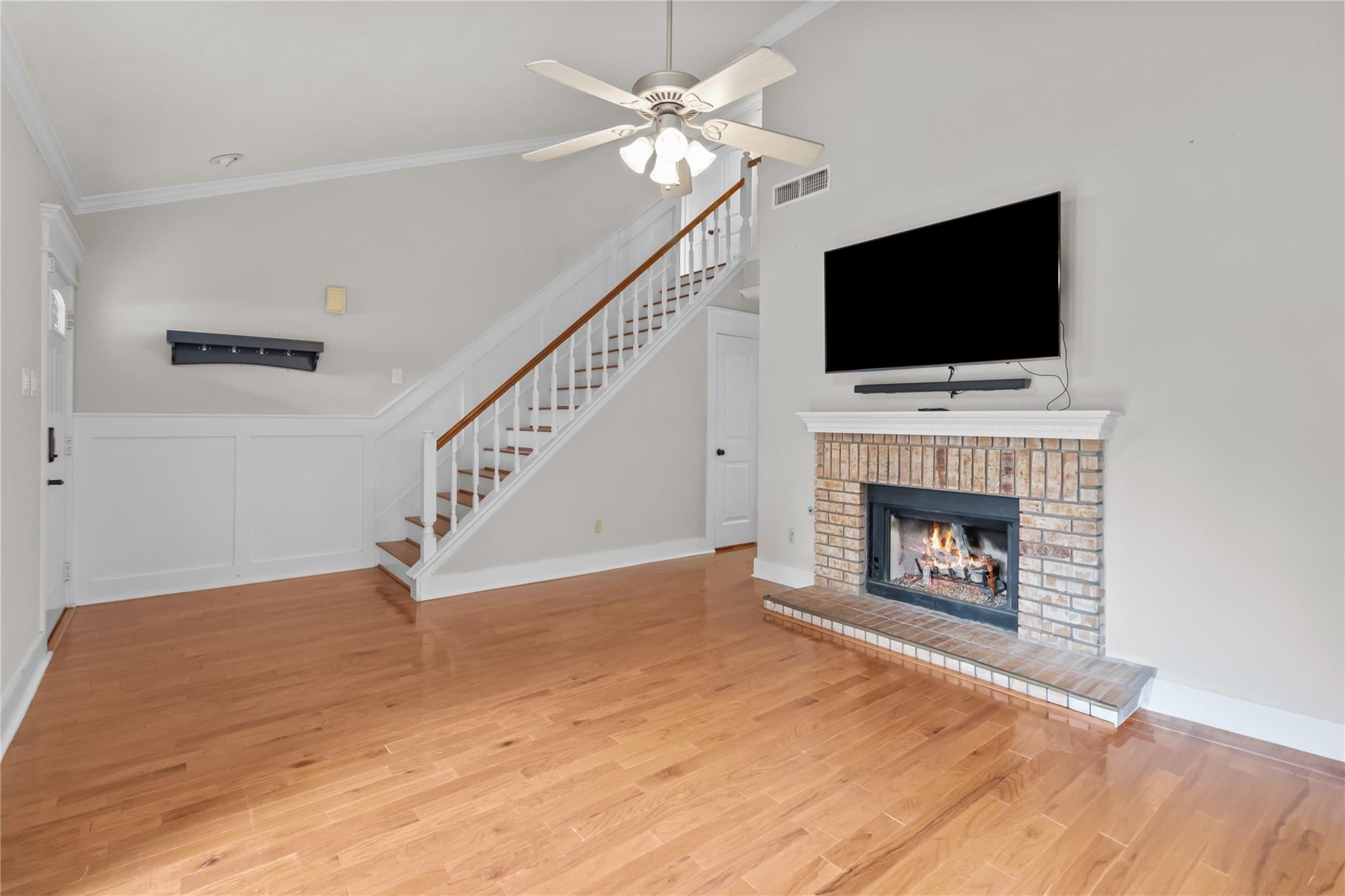 4303 Fernside Drive