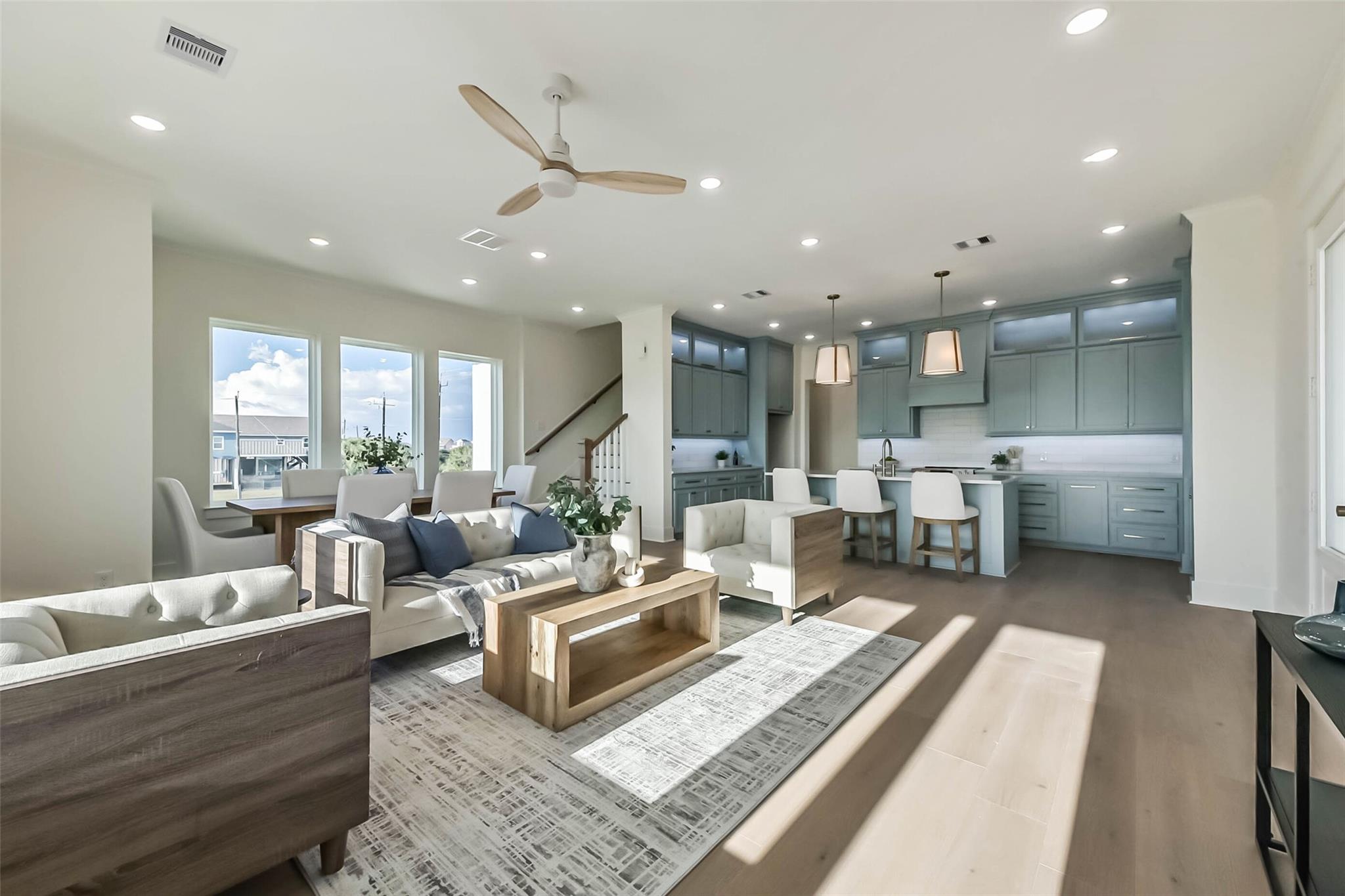 4011 Miramar Court