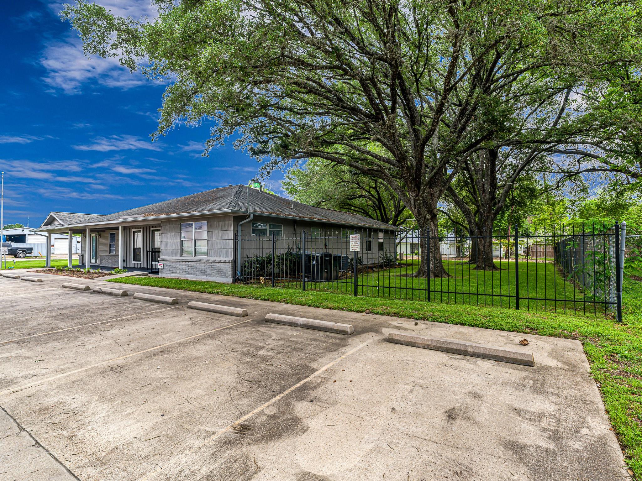1105 San Jacinto Street