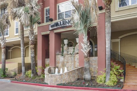 Photo of 1711 Old Spanish Trl #442, Houston, TX 77054 (MLS # 40529380)