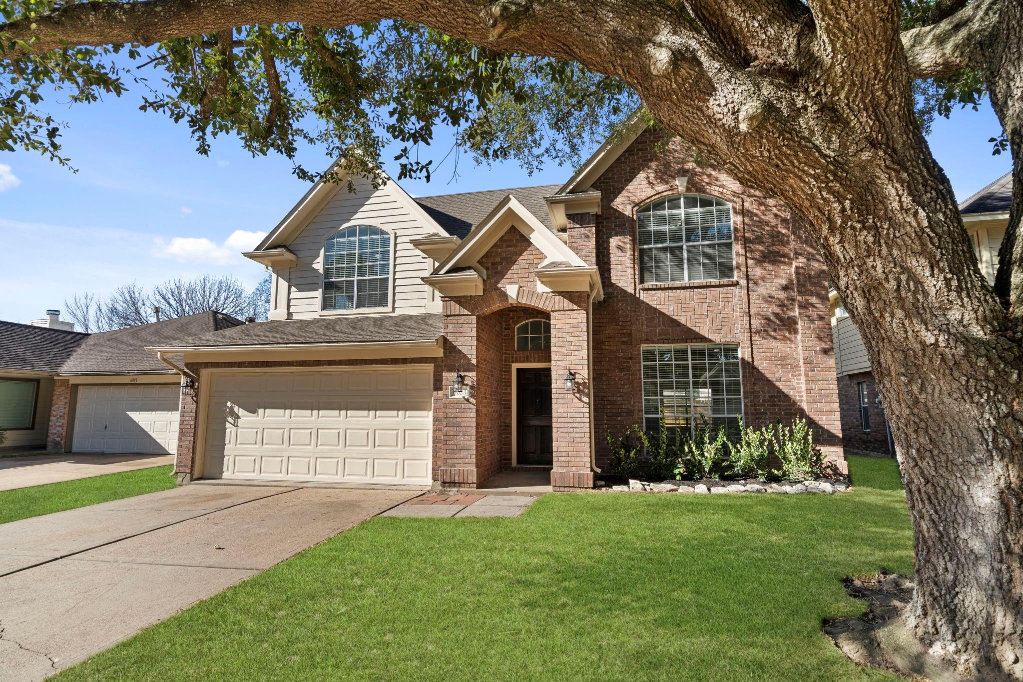 6023 Shady Manor Drive