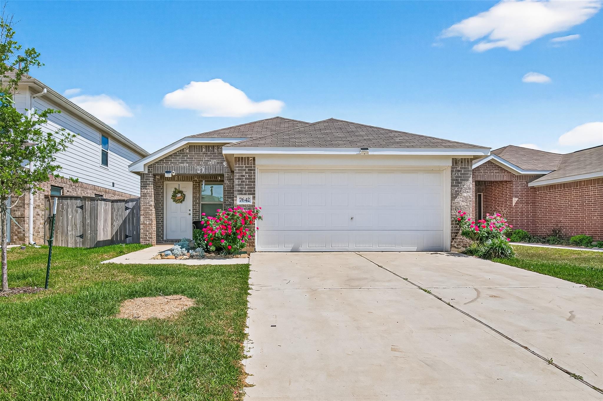 7642 Terania Meadow Lane