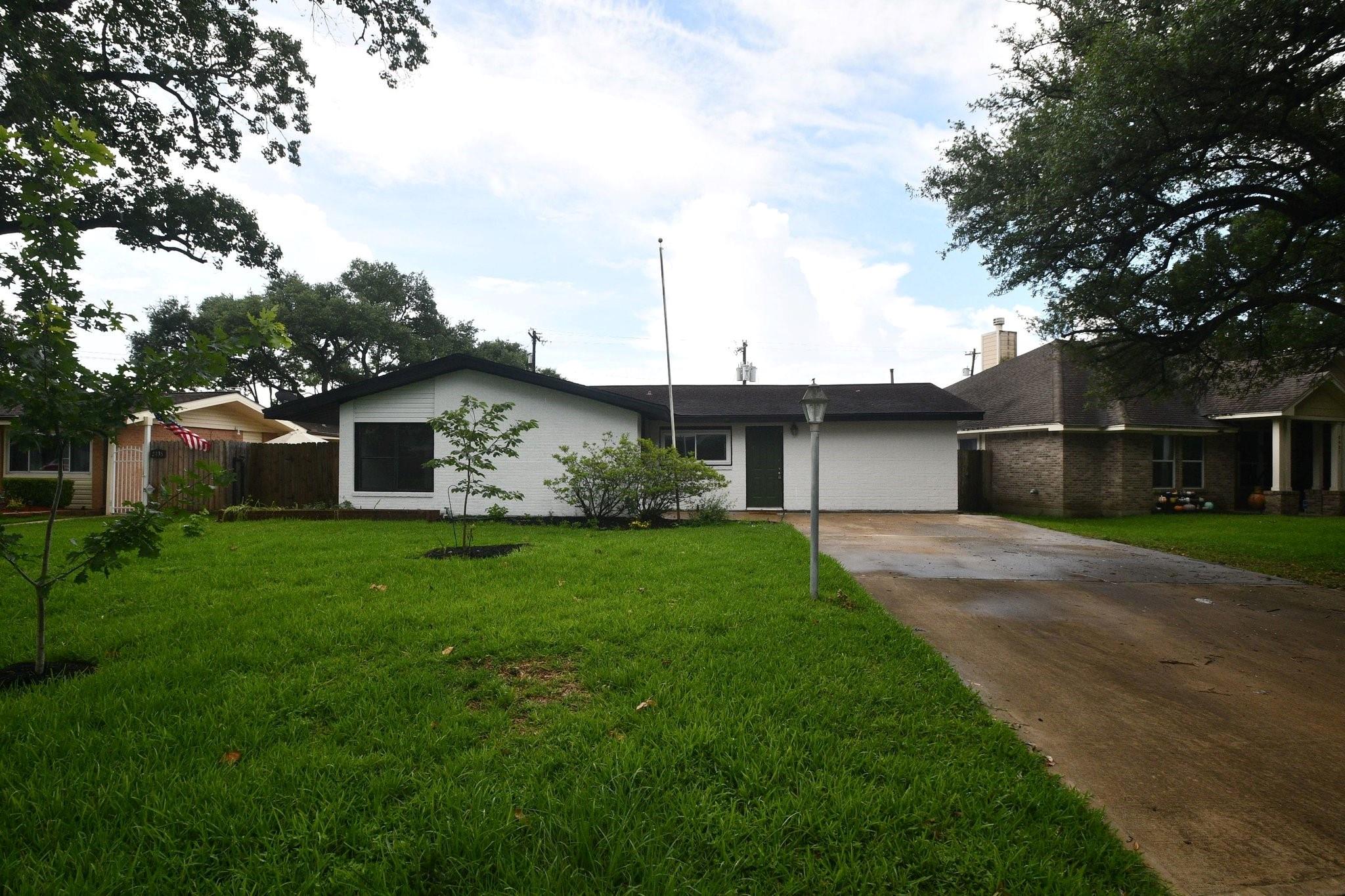 2431 Bayou Drive