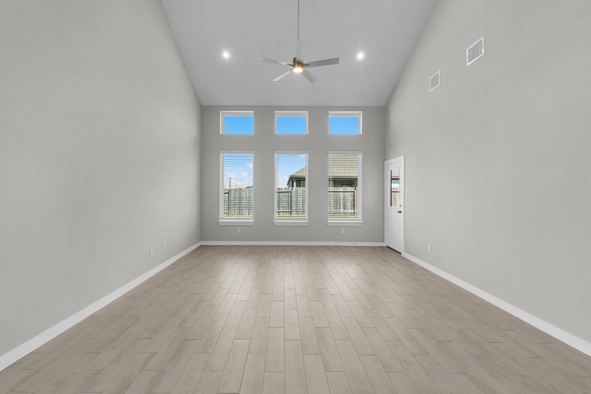 2914 Belle Tree Lane