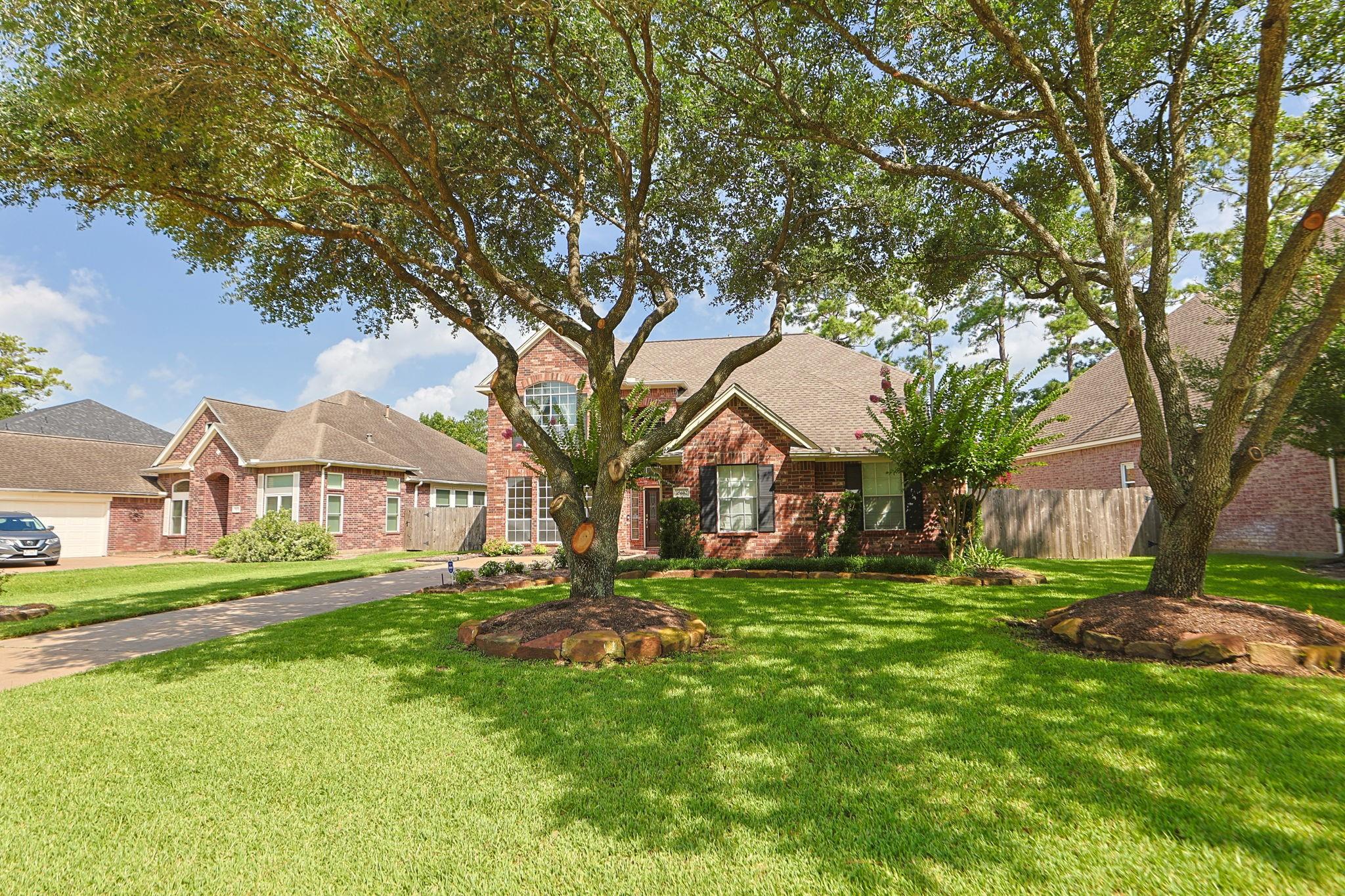 15602 Chapel Lake Drive