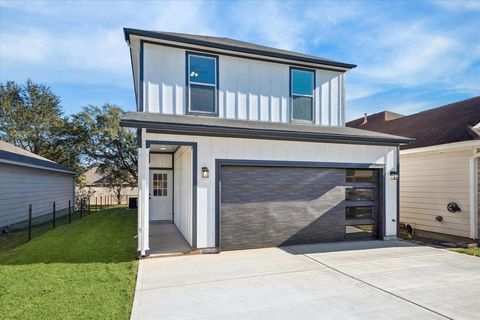 141 Golf View Montgomery TX 77356