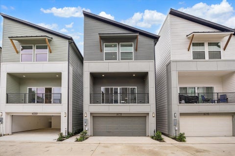 Photo of 4711 Moving Meadows, Houston, TX 77018 (MLS # 21218448)